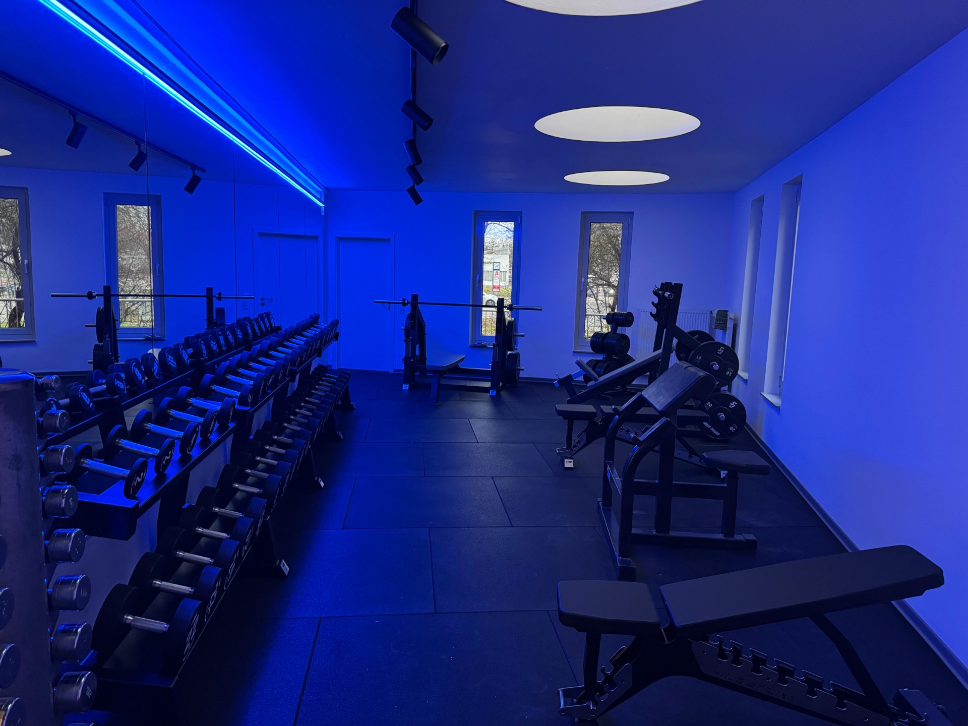 thumbnail_c2180a1d-5d1e-4342-958c-7b536f866b6b