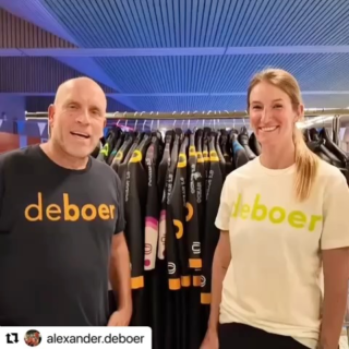 Letzten Dienstag hatten wir mit deboer ein Testschwimmen veranstaltet zusammen mit @karenita_marita und @alexander.deboer durften viele Wetsuits testgeschwommen werden. Wir hatten dazu auch alle Karlsruher und angrenzende Vereine eingeladen. Es hat sehr viel Spaß gemacht und wir hoffen es war der Auftakt, dass wir Vereine näher zusammenrücken und Events zusammen veranstalten und Teilen. #Repost @alexander.deboer with @use.repost ・・・ Last Tuesday evening we kick started the European @deboerswim wetsuit experience off. The first at least 6 to come. If your club or team is interested to have us come have athletes experience deboer, send us an email to info@deboerwetsuits.com